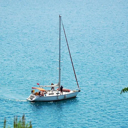 Mesogi, Modern 3bdr Villa, Close To Fig Tree Bay