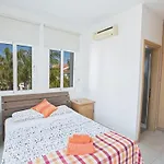 Villa Mesogi, Modern 3bdr Villa, Close To Fig Tree Bay