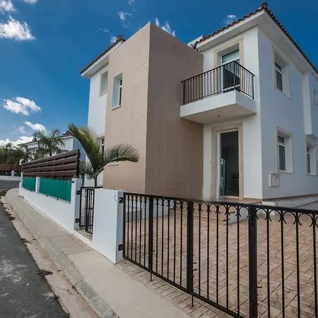 Vilă Mesogi, Modern 3bdr Villa, Close To Fig Tree Bay